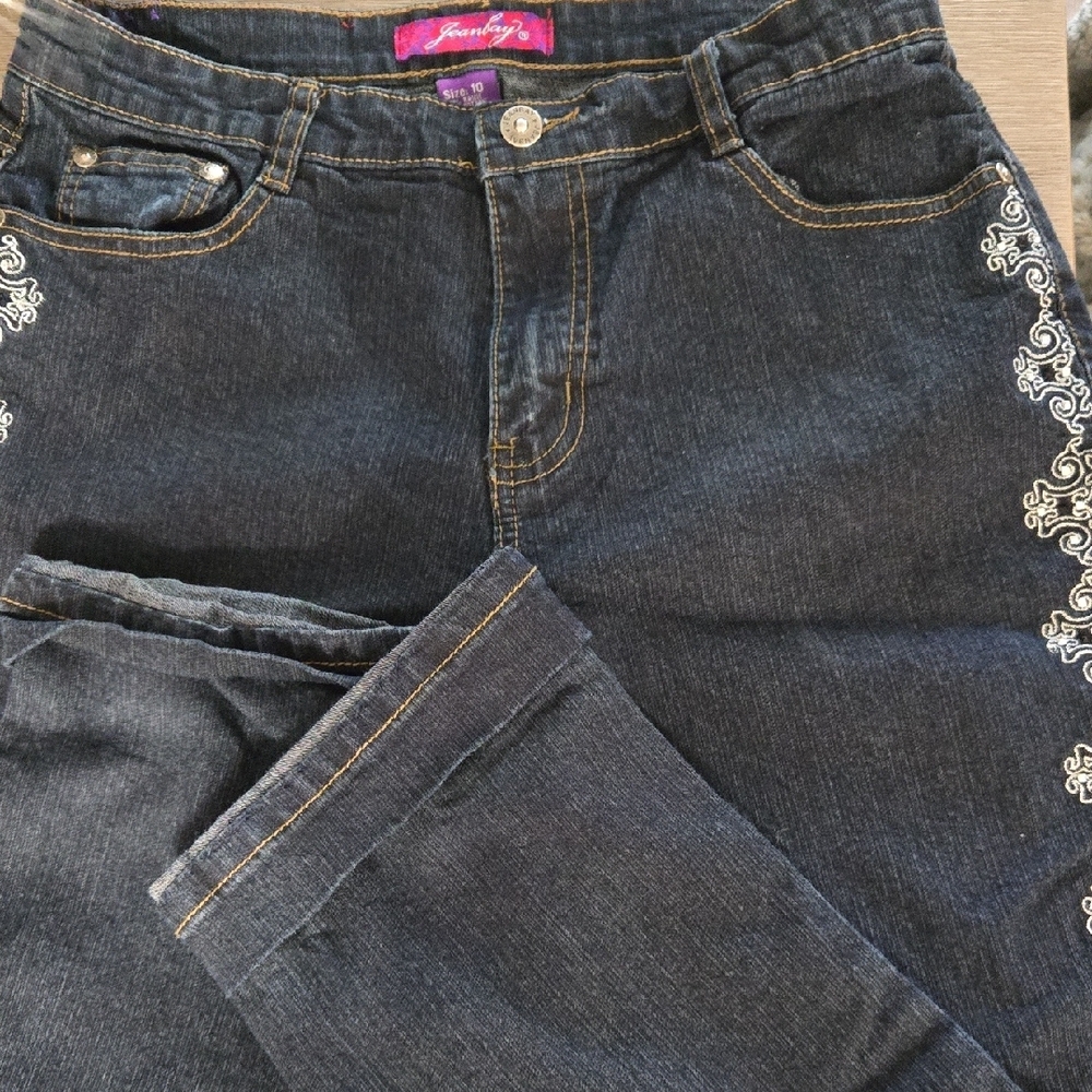 Blue Straight Leg Jeans with Embroidery